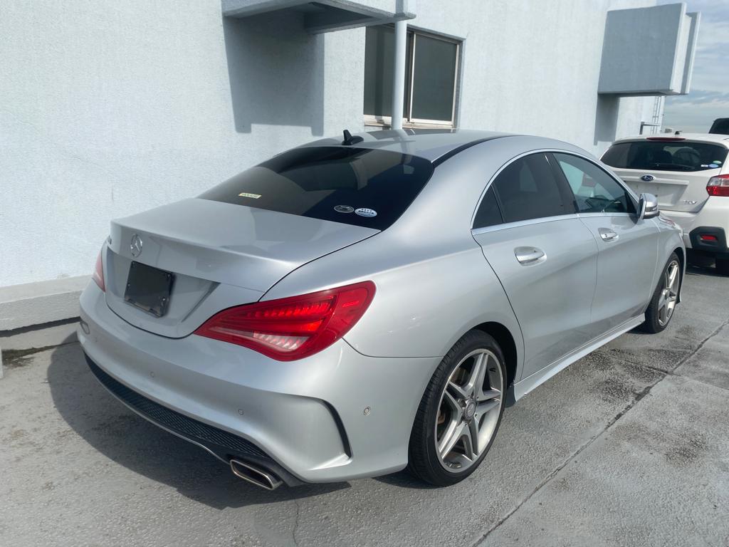 2014 Mercedes Benz CLA250